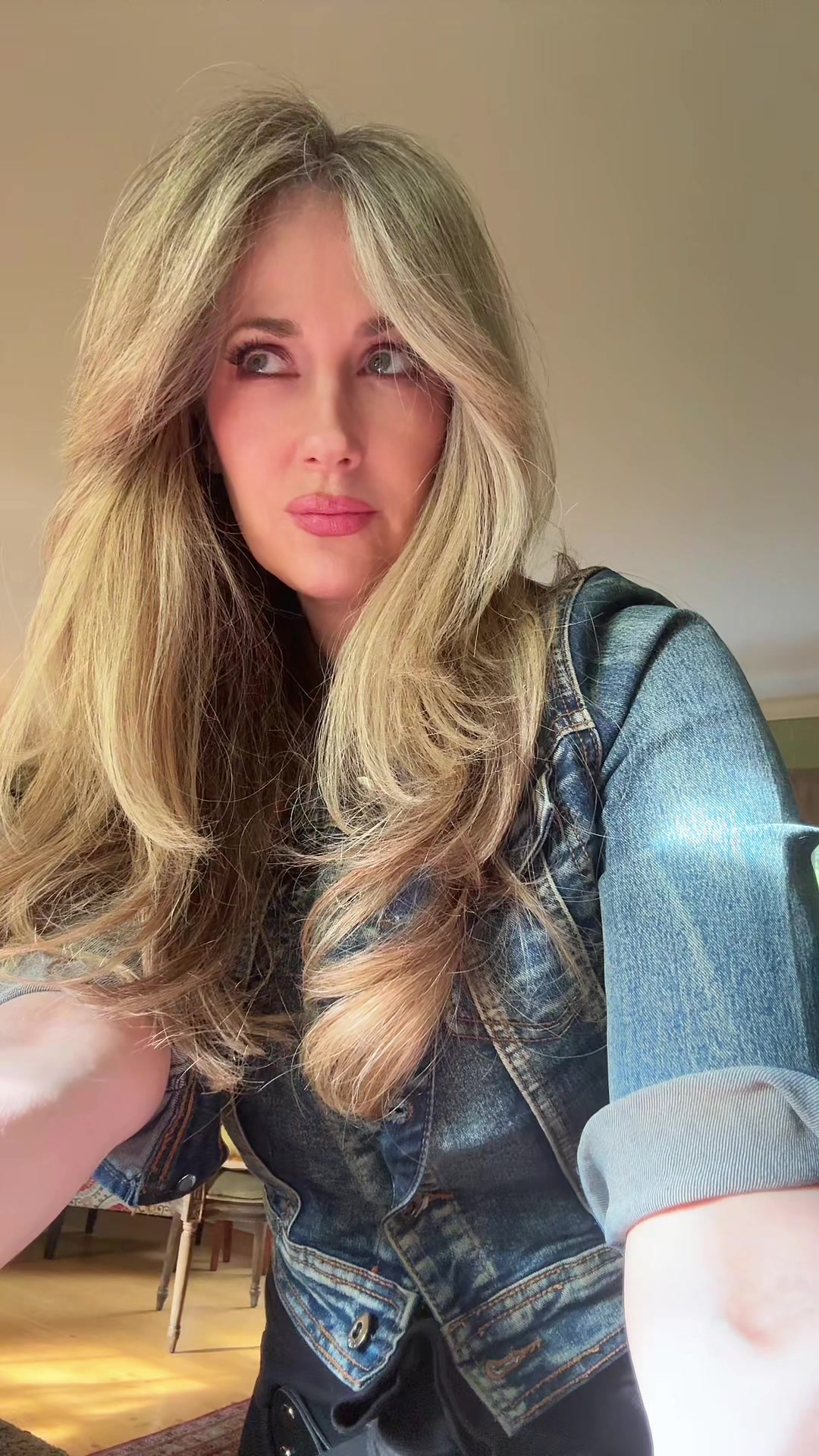 @Chele-over50 makeup/skincare