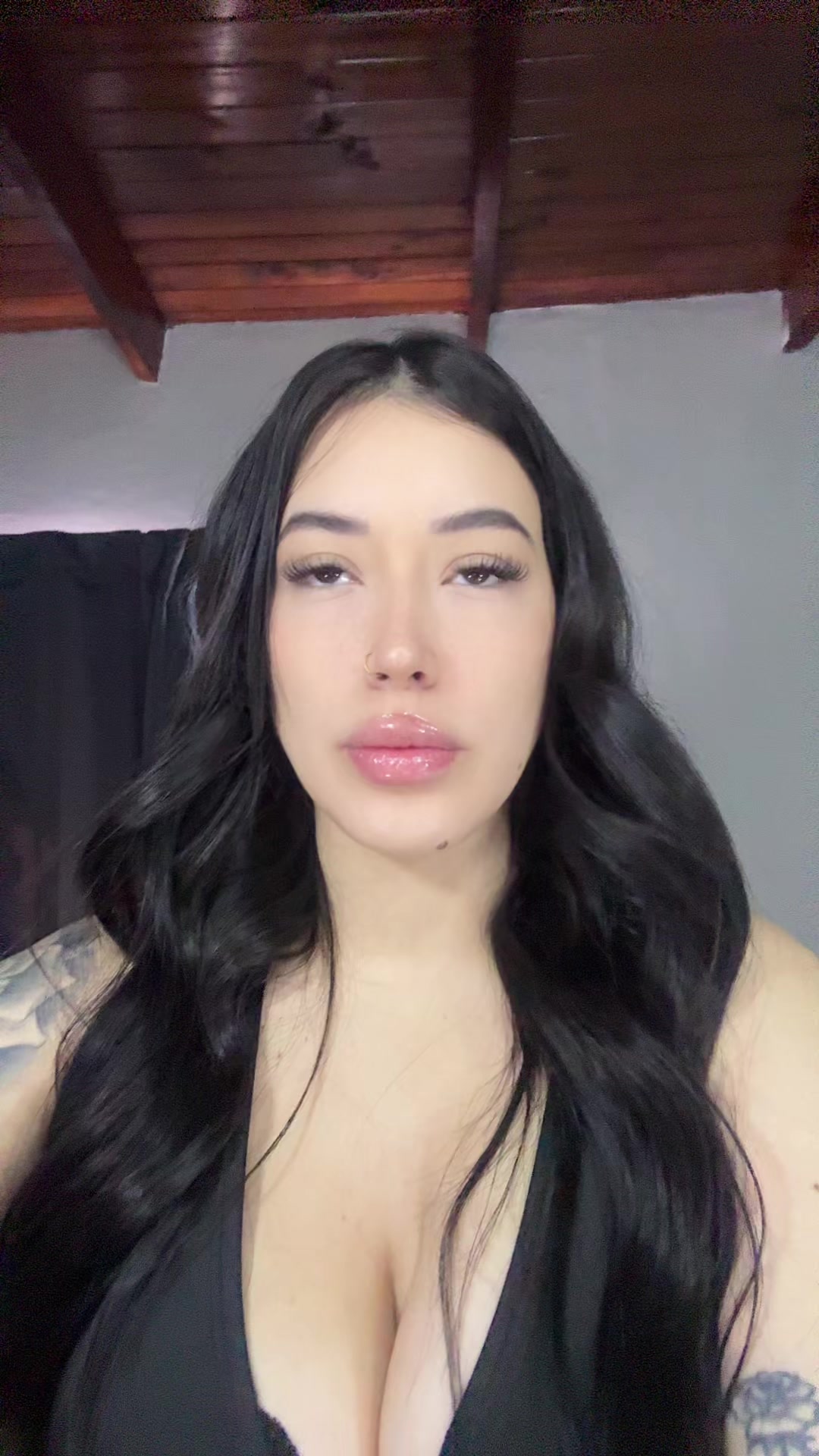 @user_ariana99