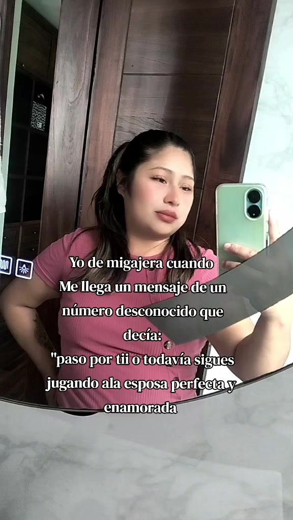 @Arianaplz