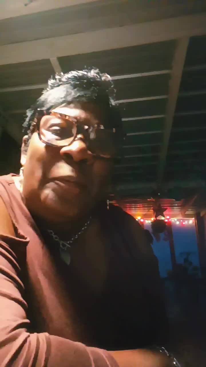 @auntee_carol4life