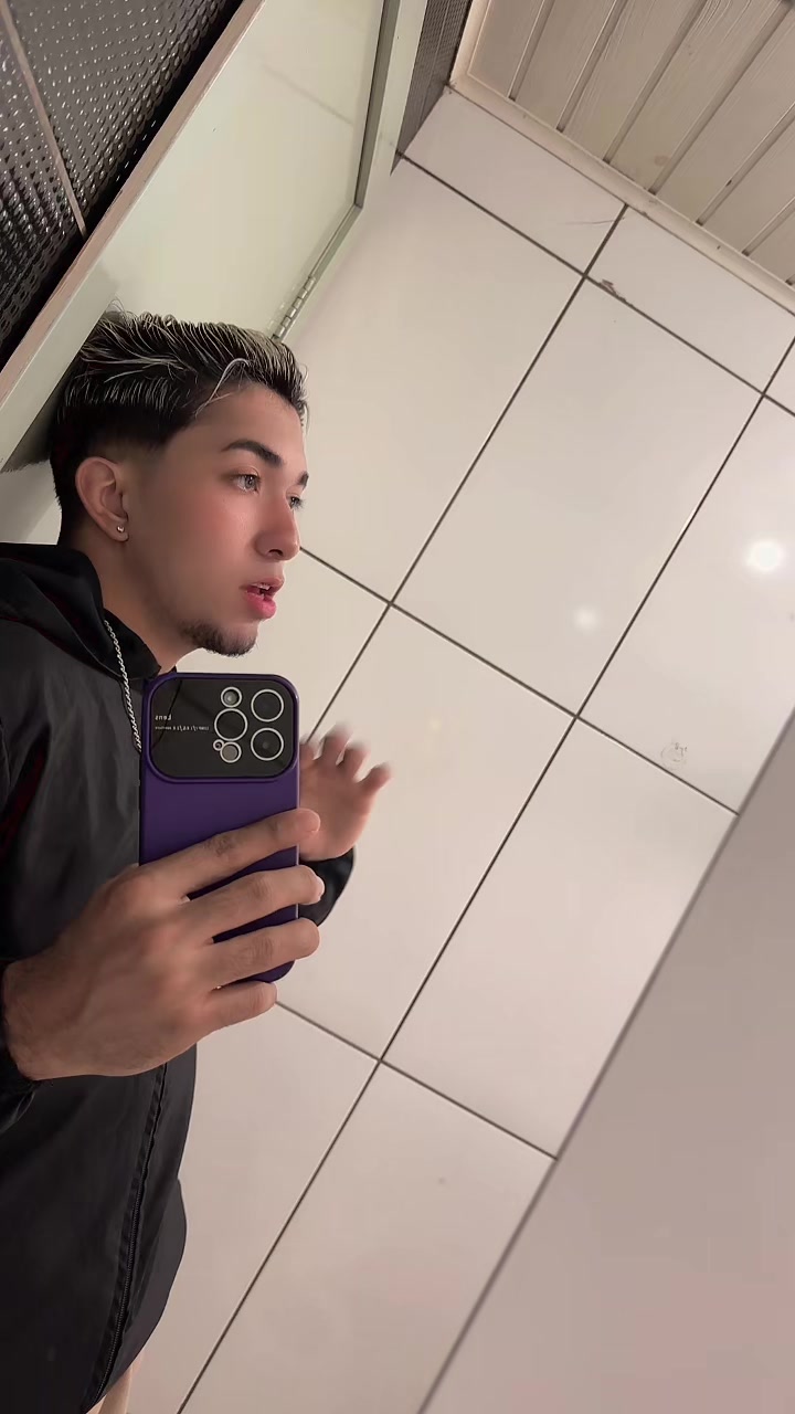 @Hendercisneros