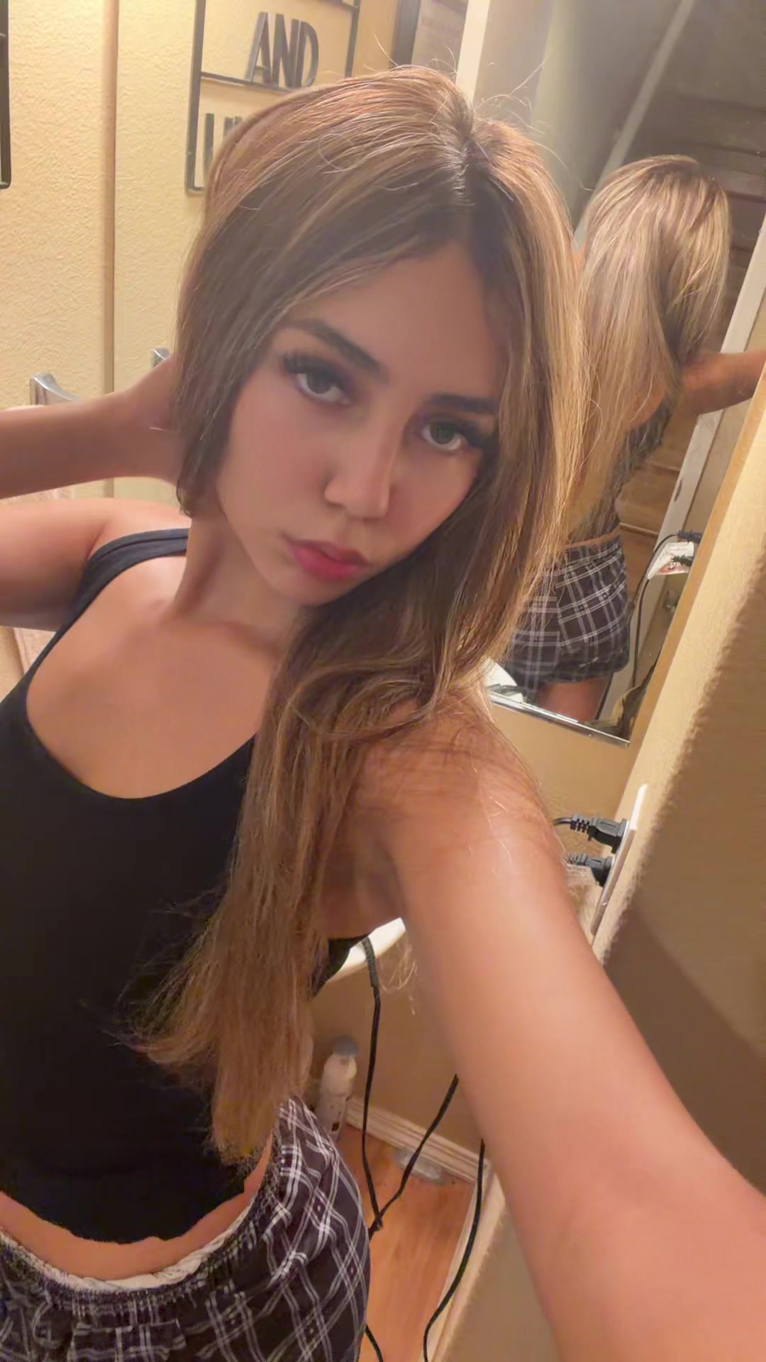 @𝓷𝓮𝓼𝓼𝓪💋