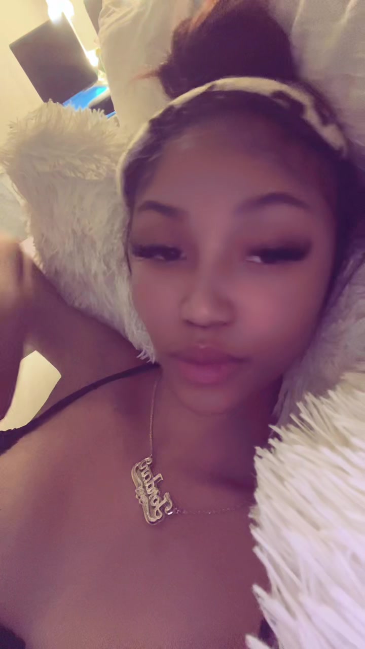 @JordanAy&iuml;anna