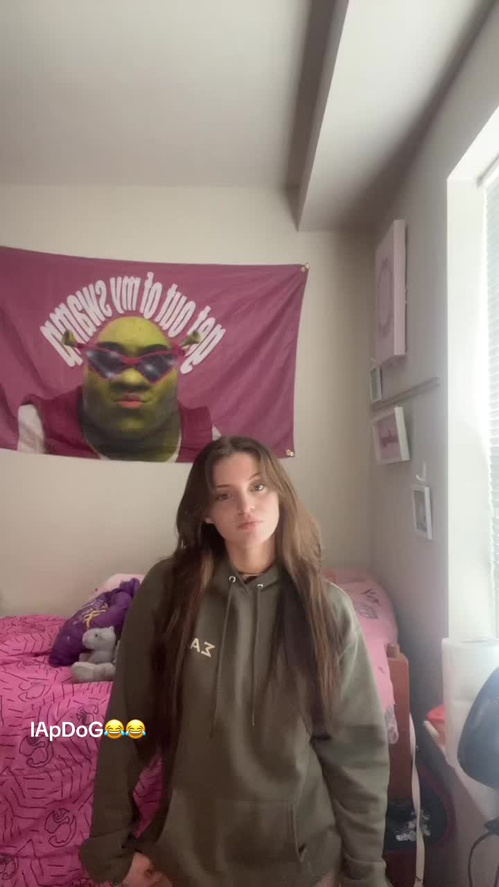 @Erin ๐ค๐ ๐ซง