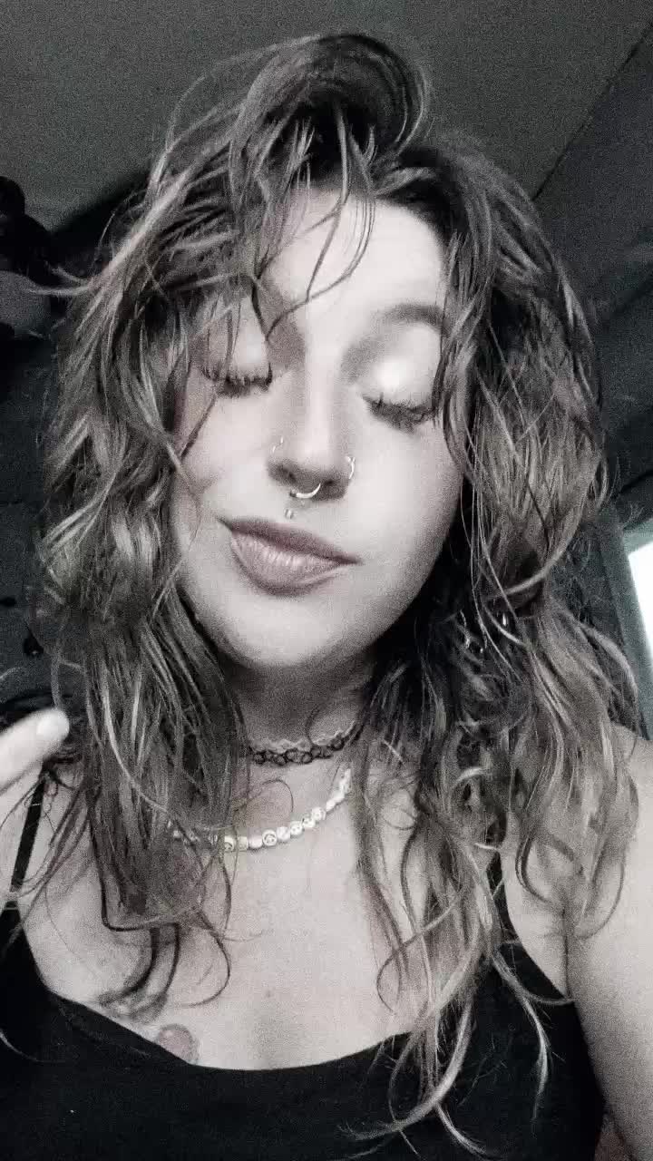 @Honeybeebaby
