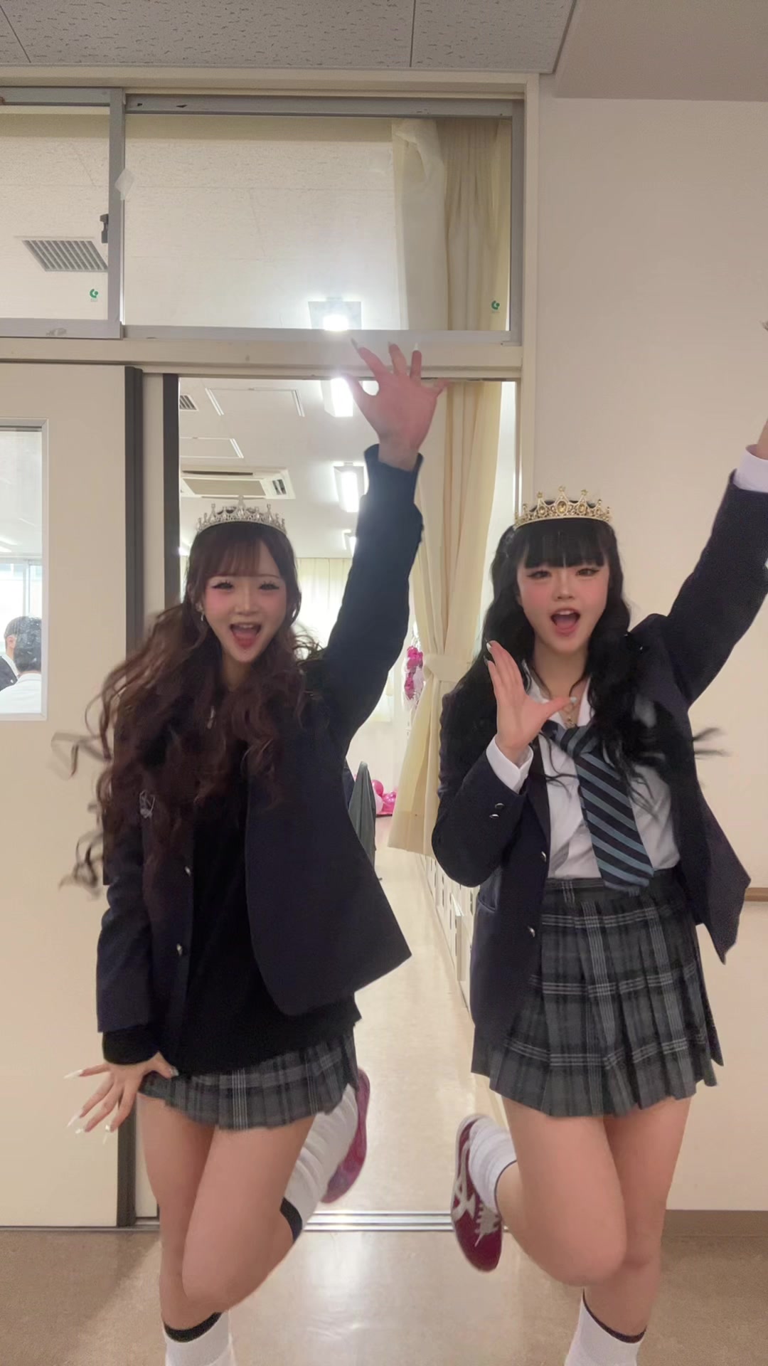 @ひな