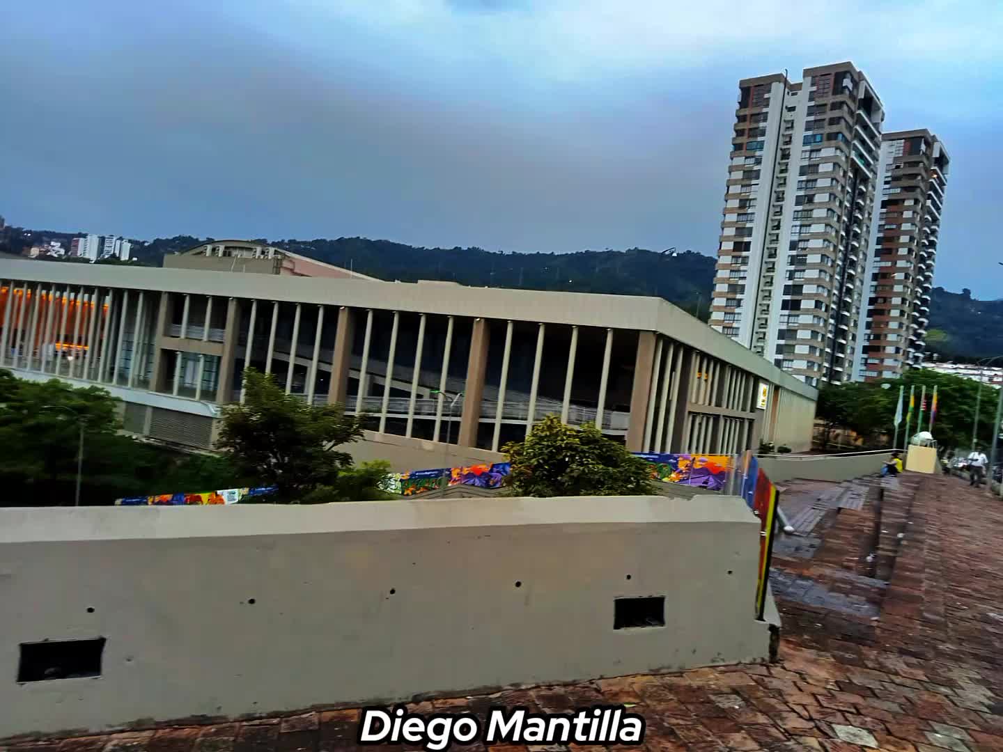 @𝑫𝑴_𝑪𝑼𝑴𝑩𝑰𝑨𝑺