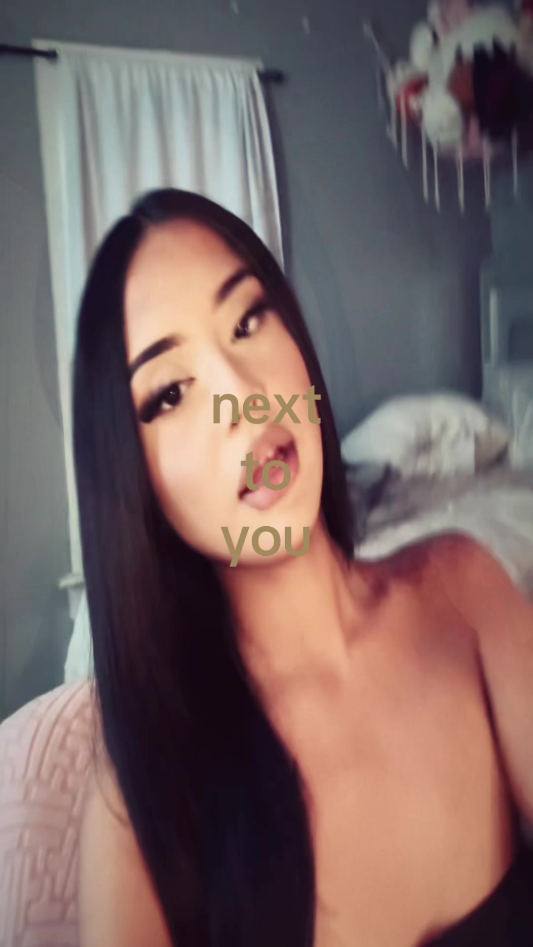 @𝑒𝓂𝒾𝓁𝓁𝓎 𝓃𝑜𝑒𝓂𝒾