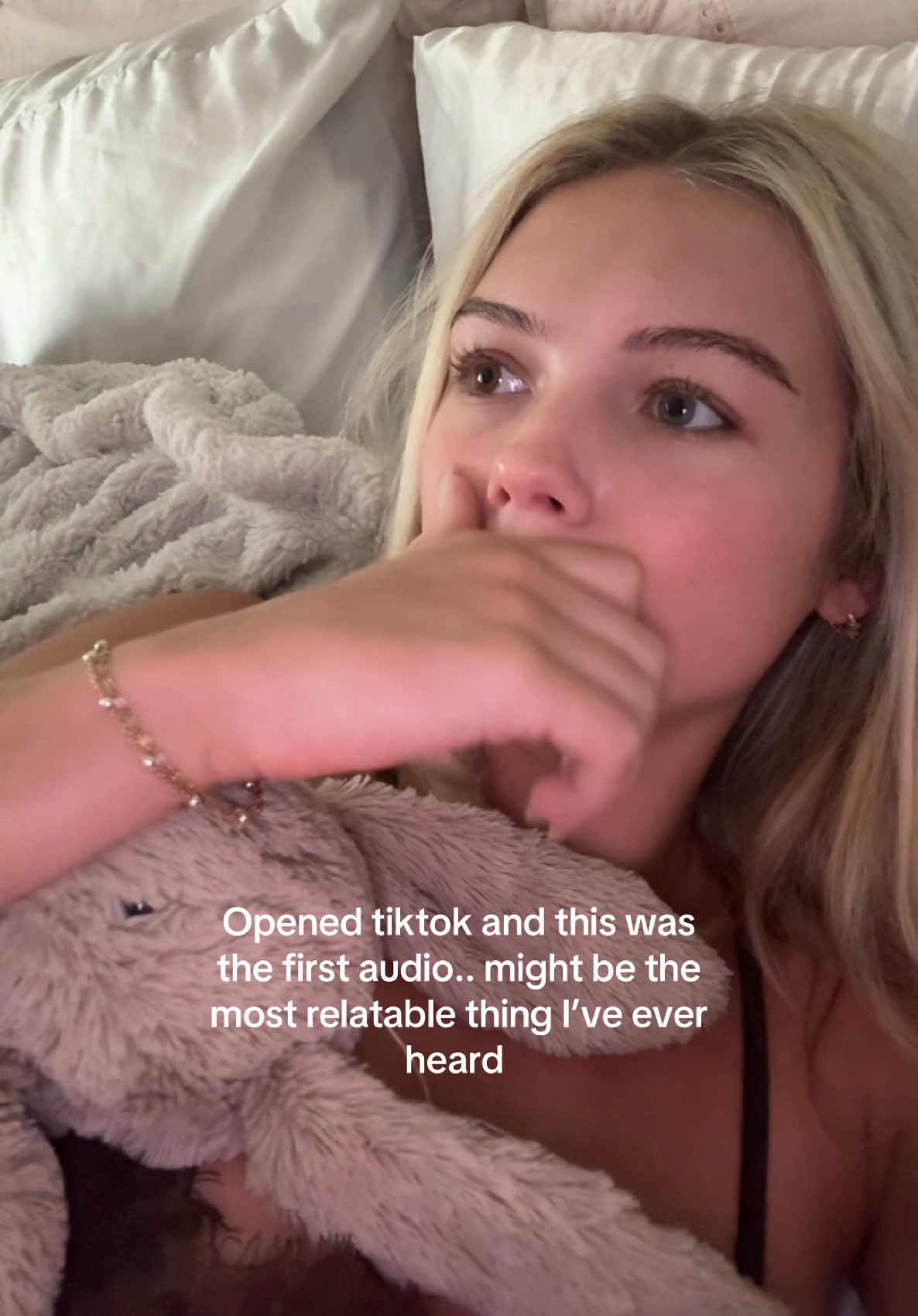 @caroline