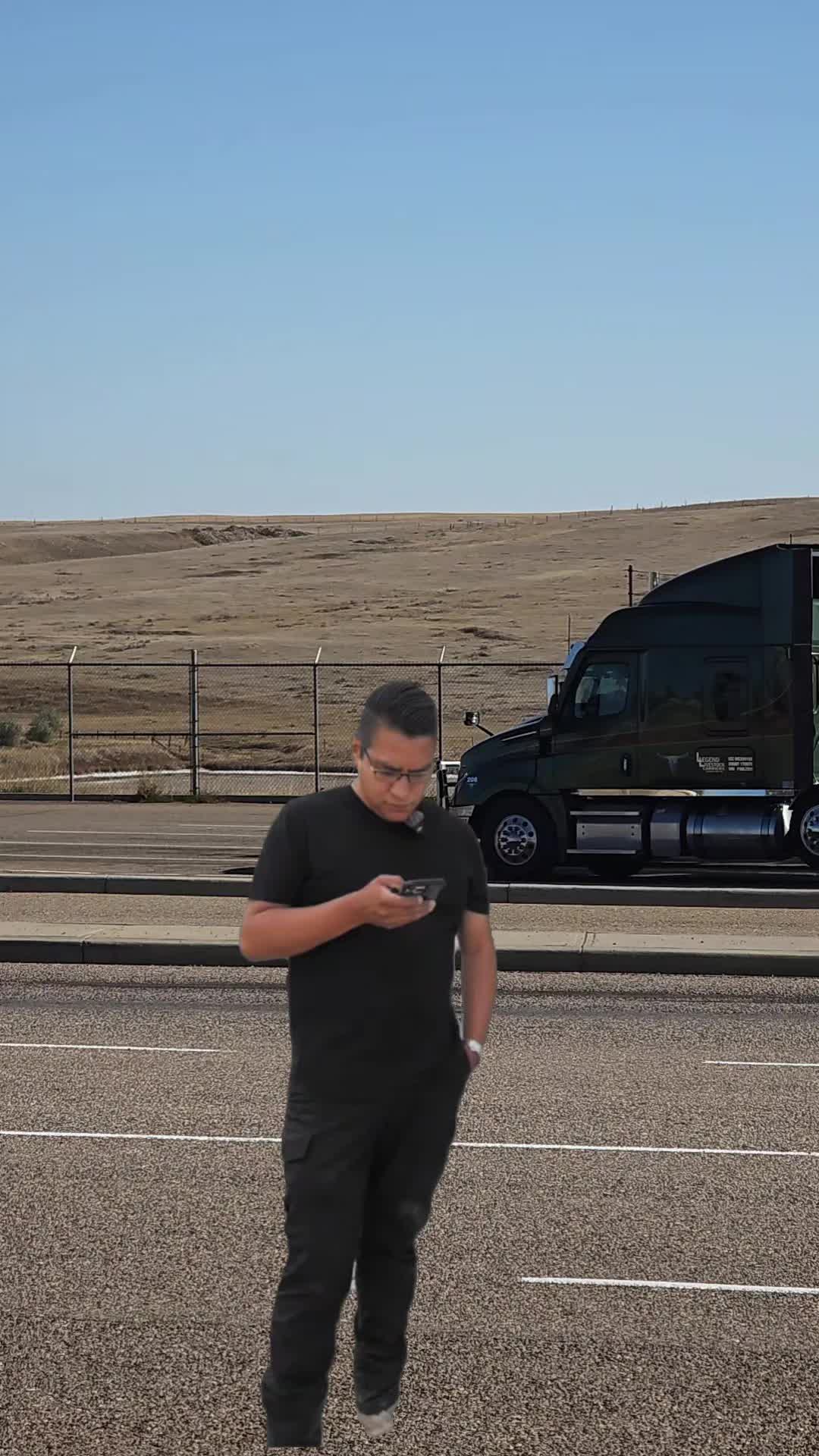 @Toluco