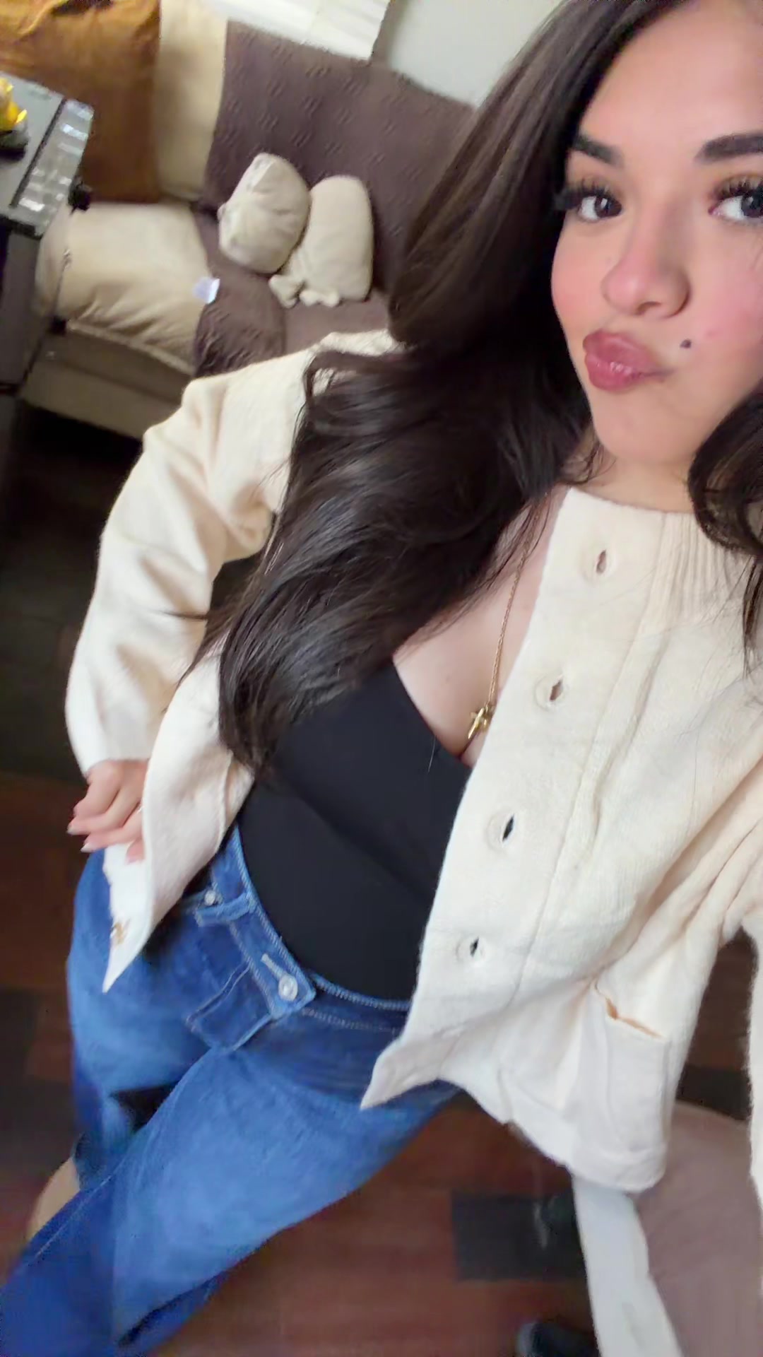 @𝐌𝐞𝐥𝐢𝐬𝐬𝐚 𝐑𝐞𝐲𝐞𝐬