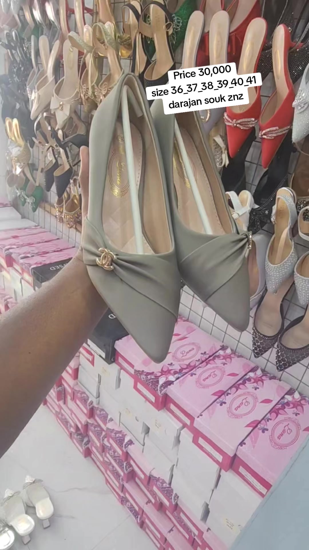 @New_heels_bazaar👠