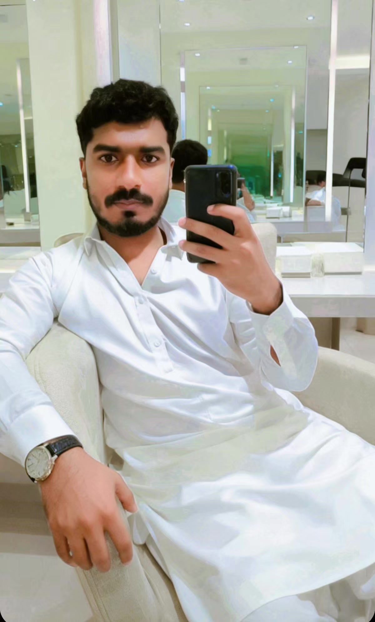 @RanaAftab👑🇵🇰✈️🇸🇦