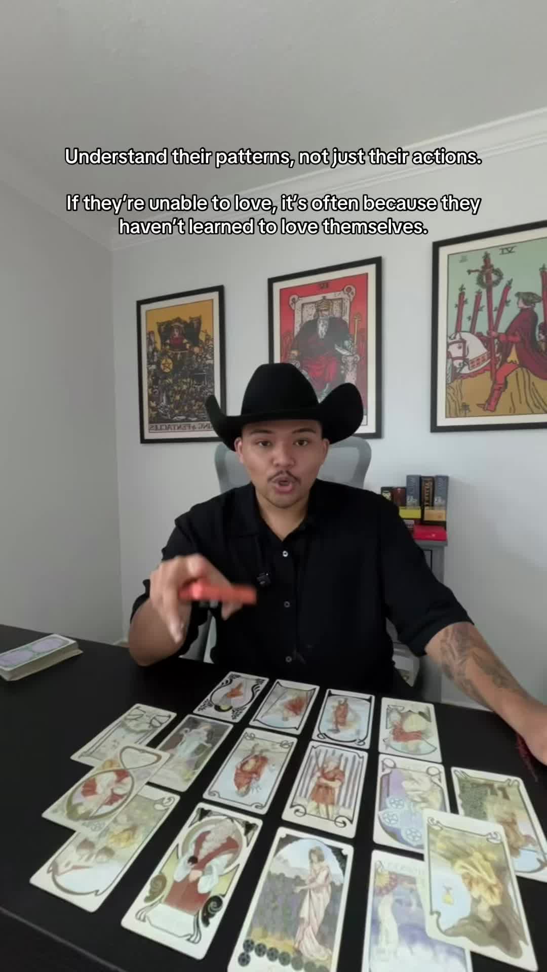 @El Tarot Vaquero
