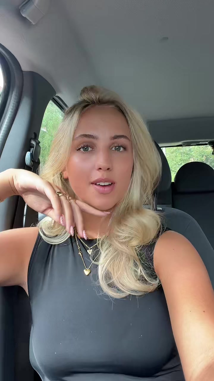 @𝓛.