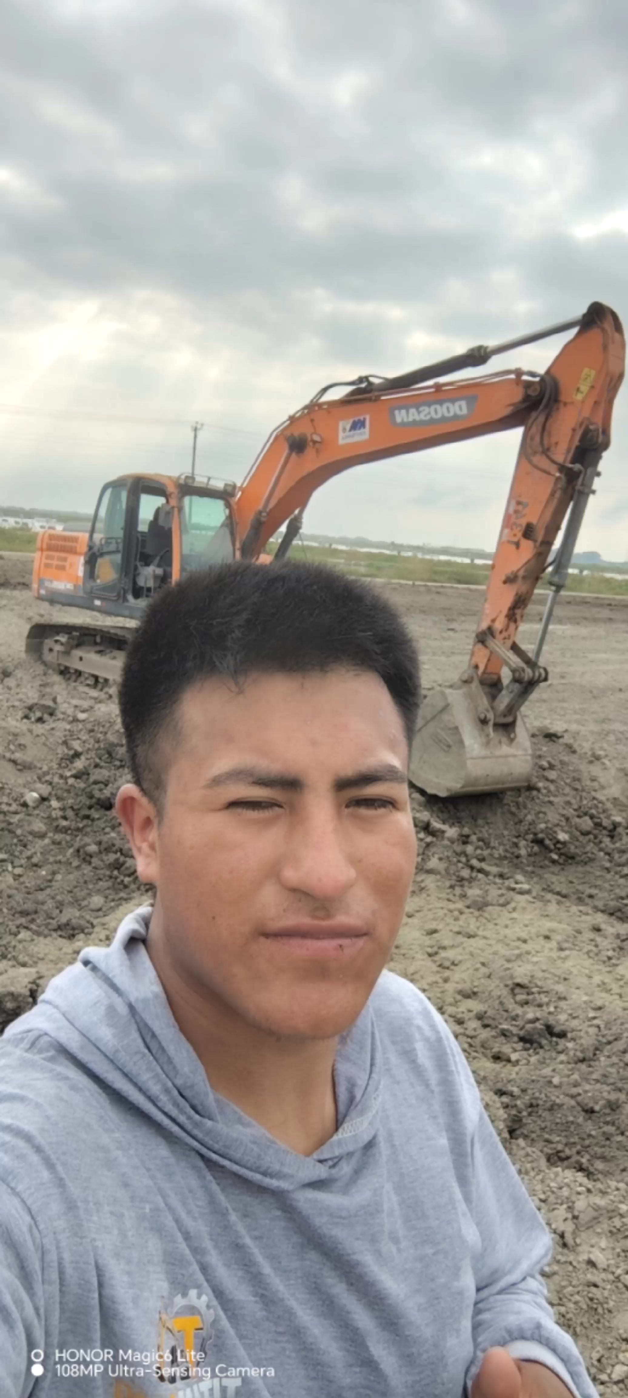 @🗻🤠Sayri .🏡,Thupag👷🚜