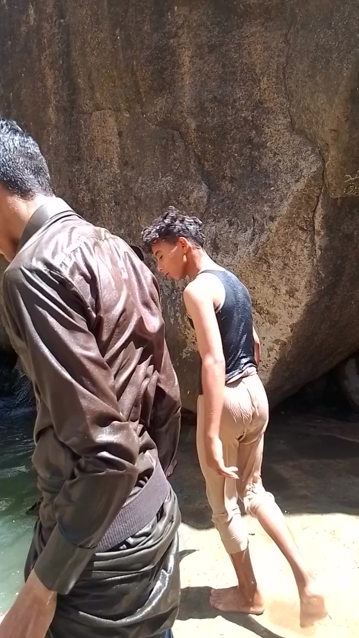 @A________e