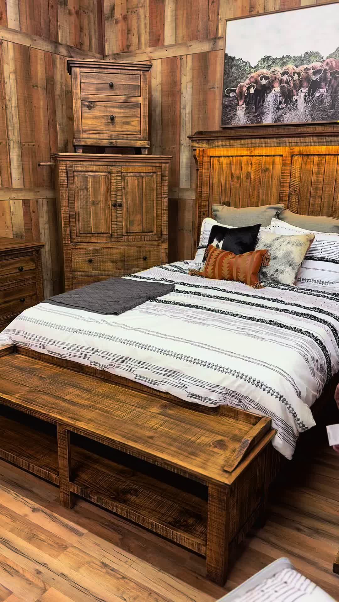 @RusticFurnitureDepot