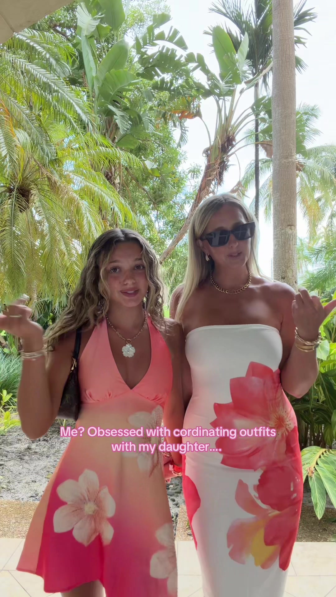 @Chas & Ell 🦋💕