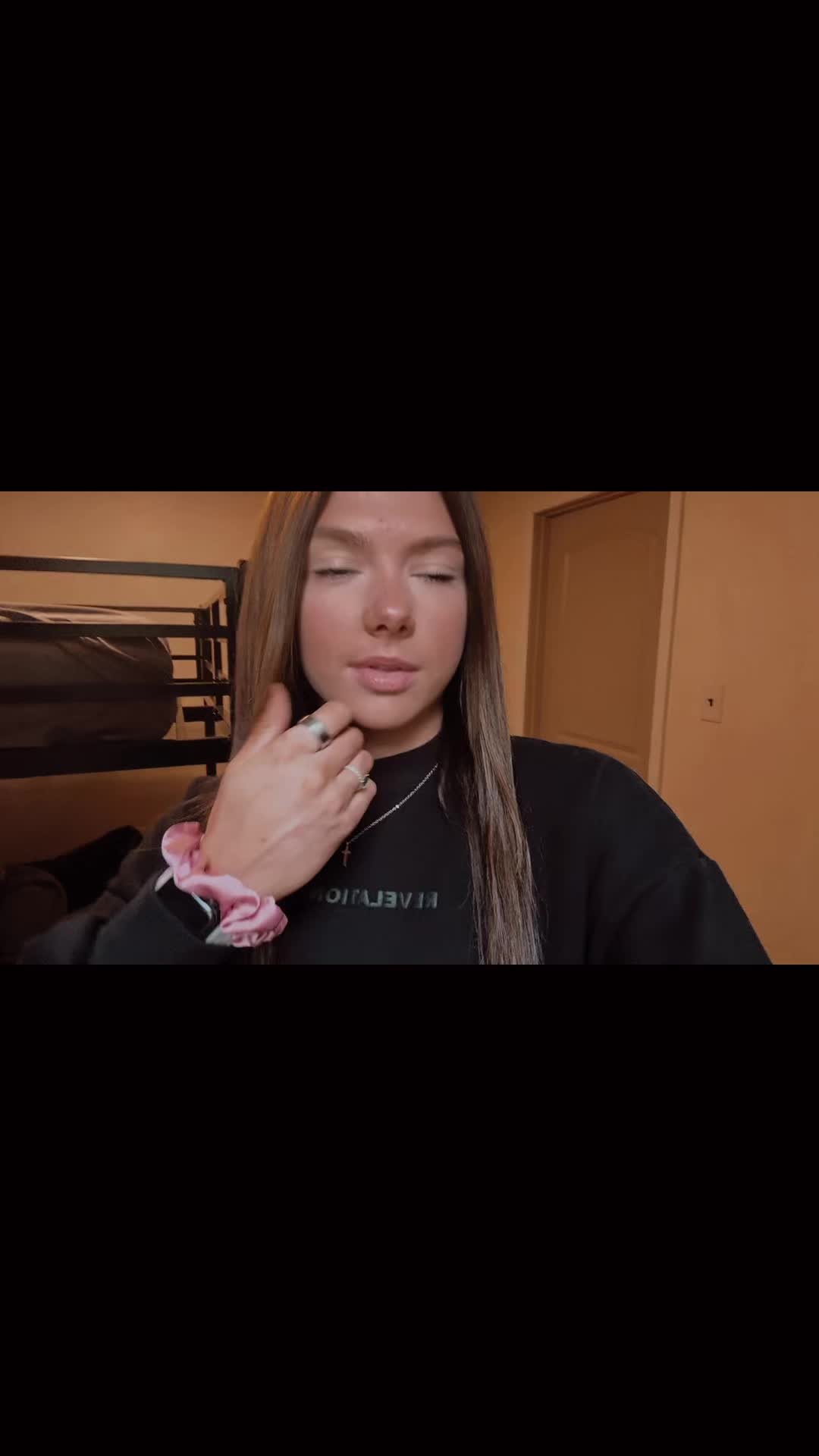 @Adrianna ๐ธ๐