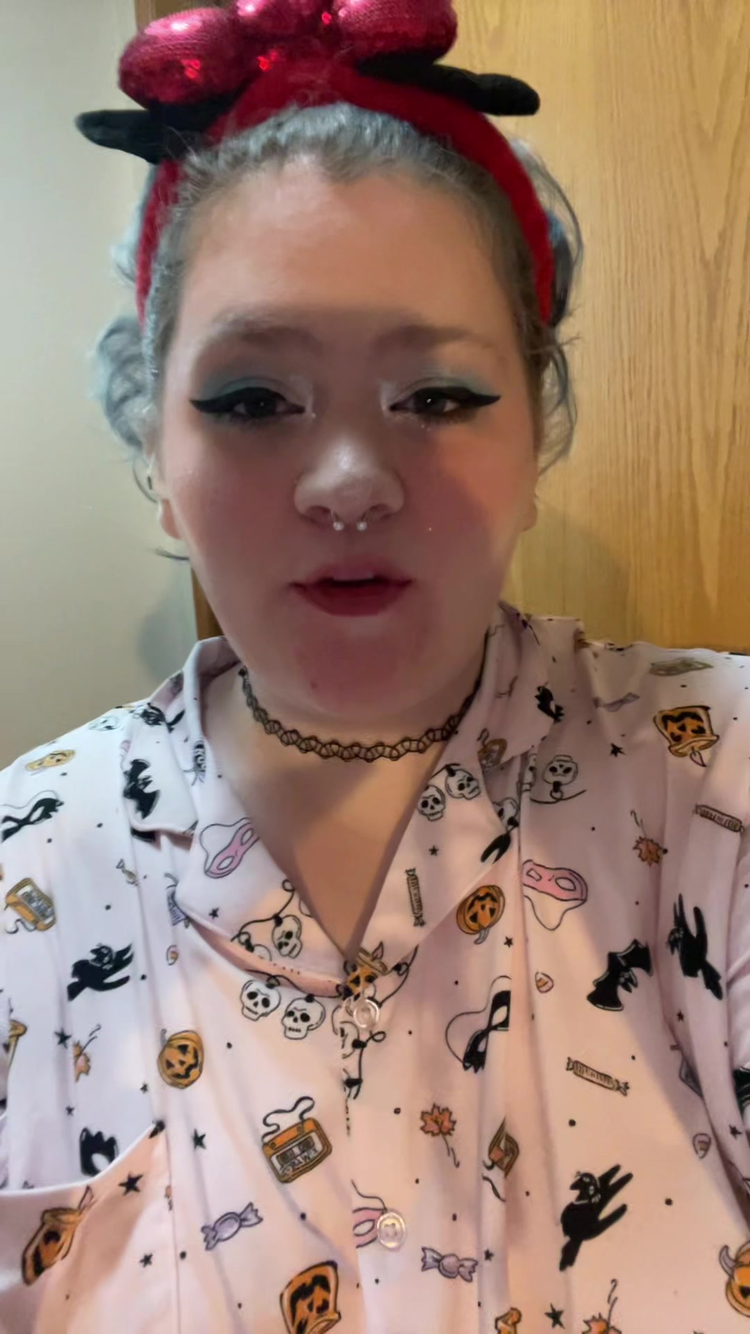 @𝓕𝓾𝔃𝔃𝔂 <3