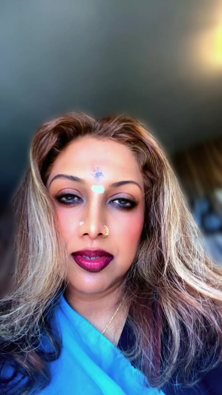 @Shobananava🇨🇦🇱🇰🇸🇬🇳🇬
