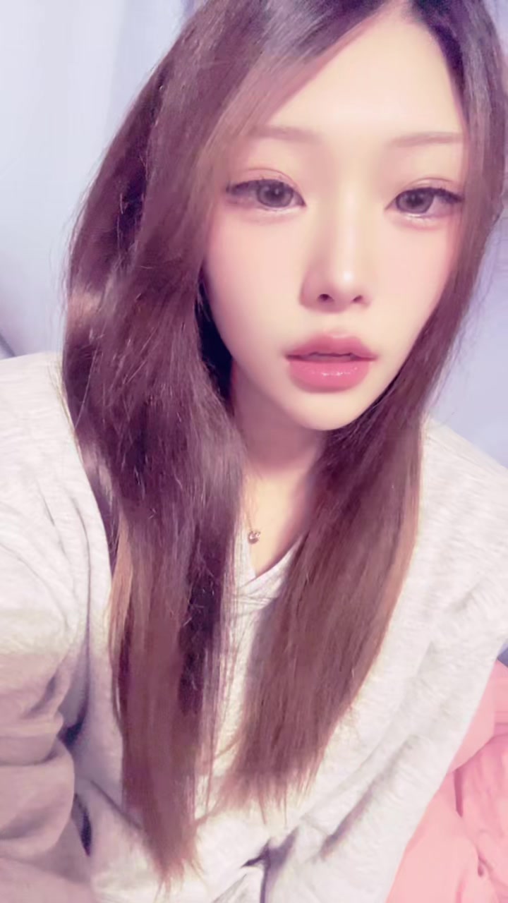 @ユウナ