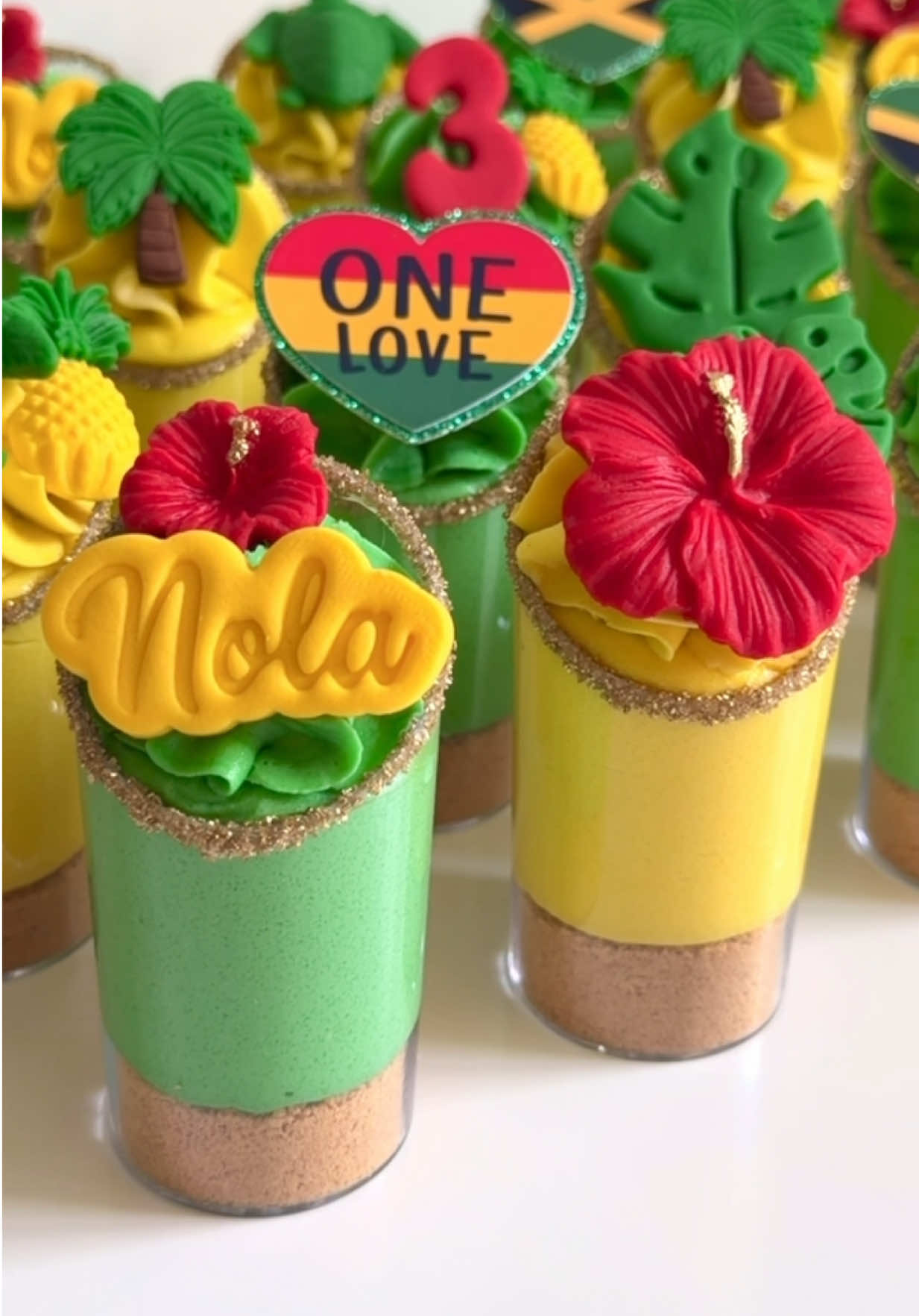 @Camarena CakePops