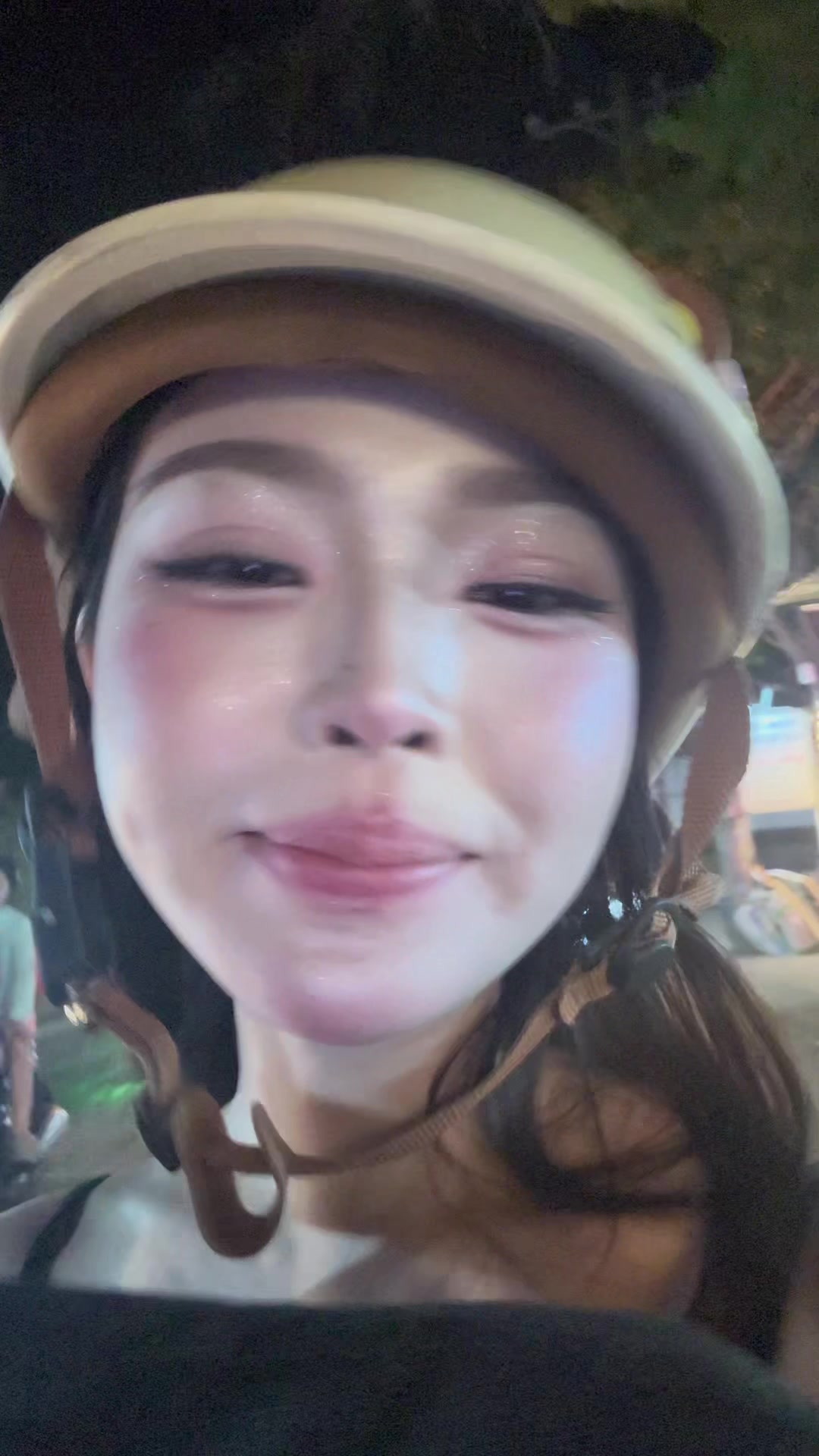 @hề và tơ