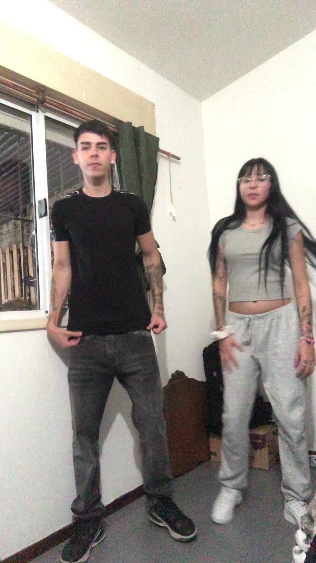 @Tiara_dobal