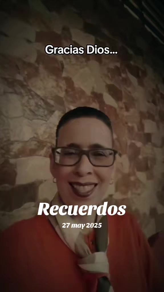 @Do&ntilde;a Yamy La del Bailongo.