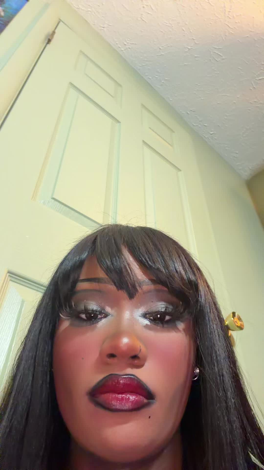 @myladymichaela