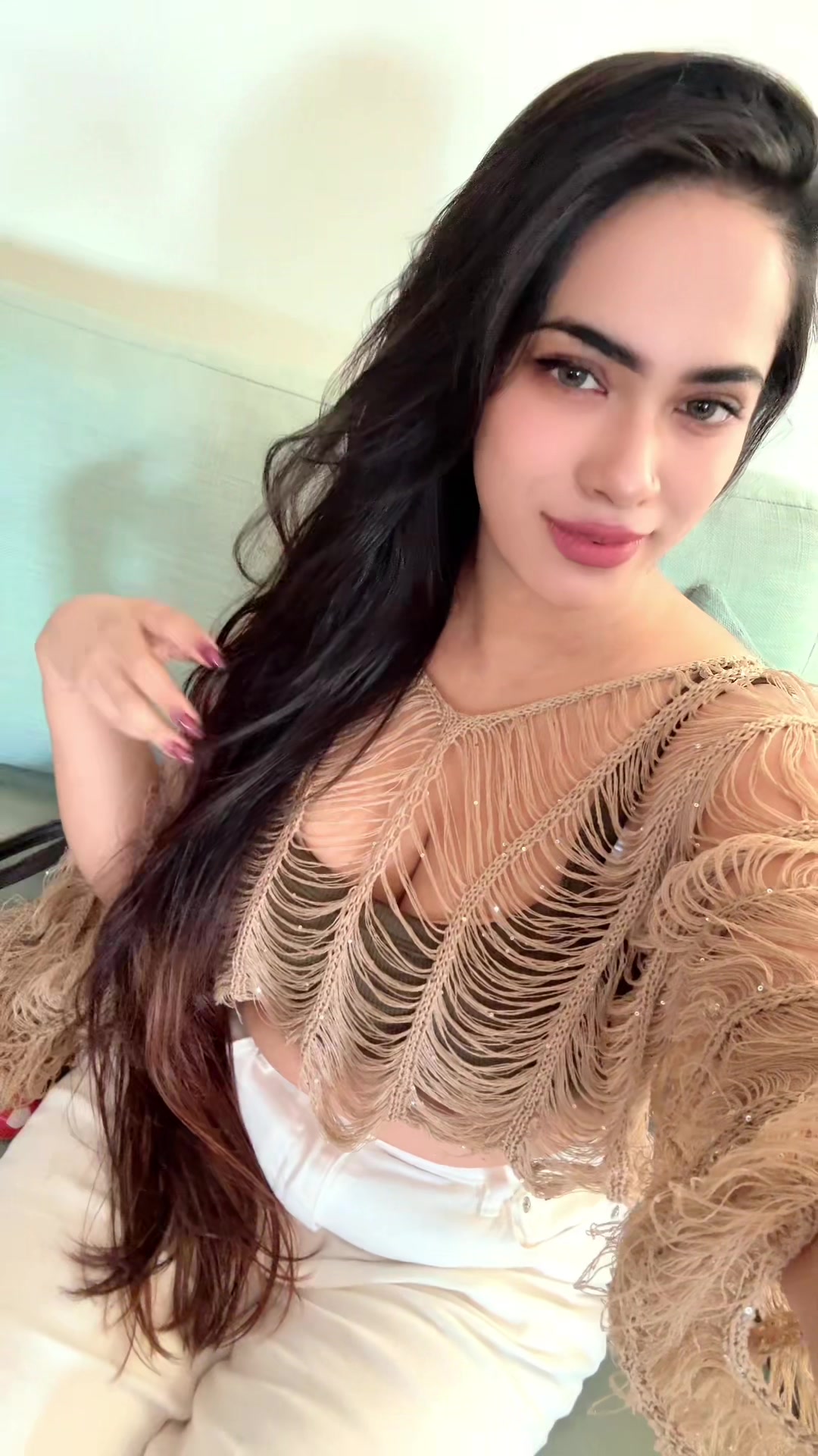 @Naisha