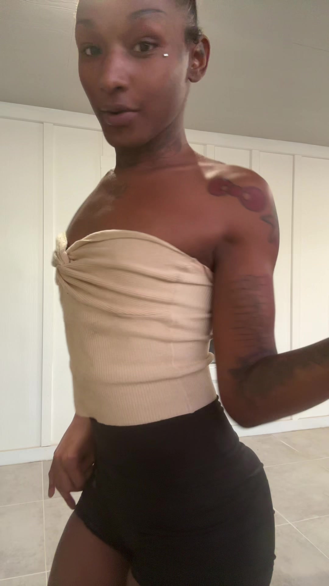 @hoodfishsani