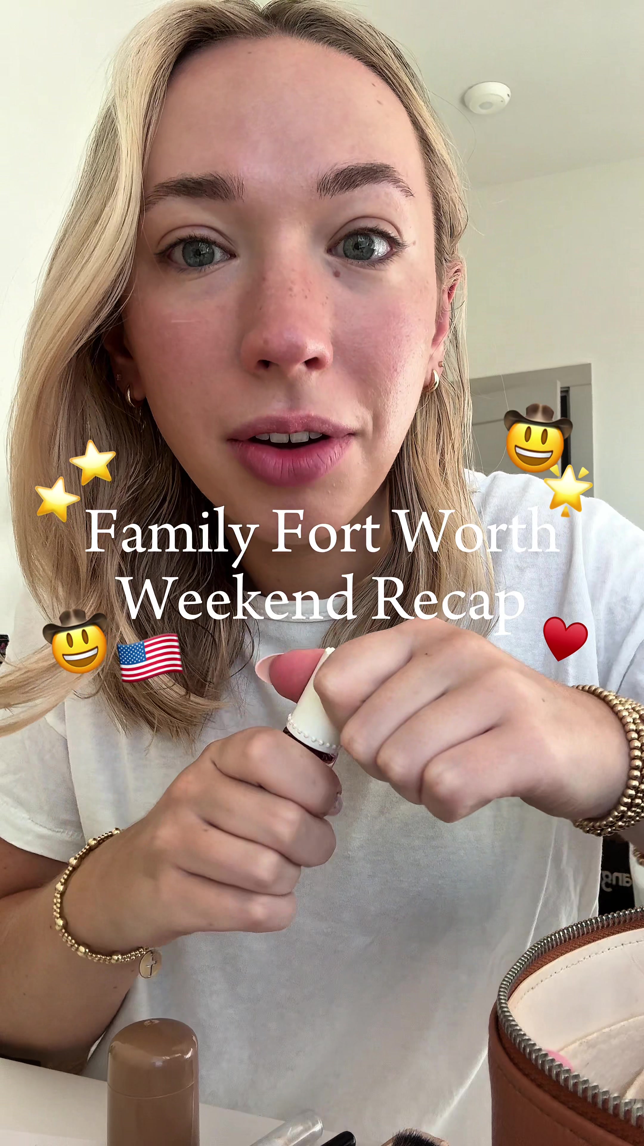 @Nora Schneider