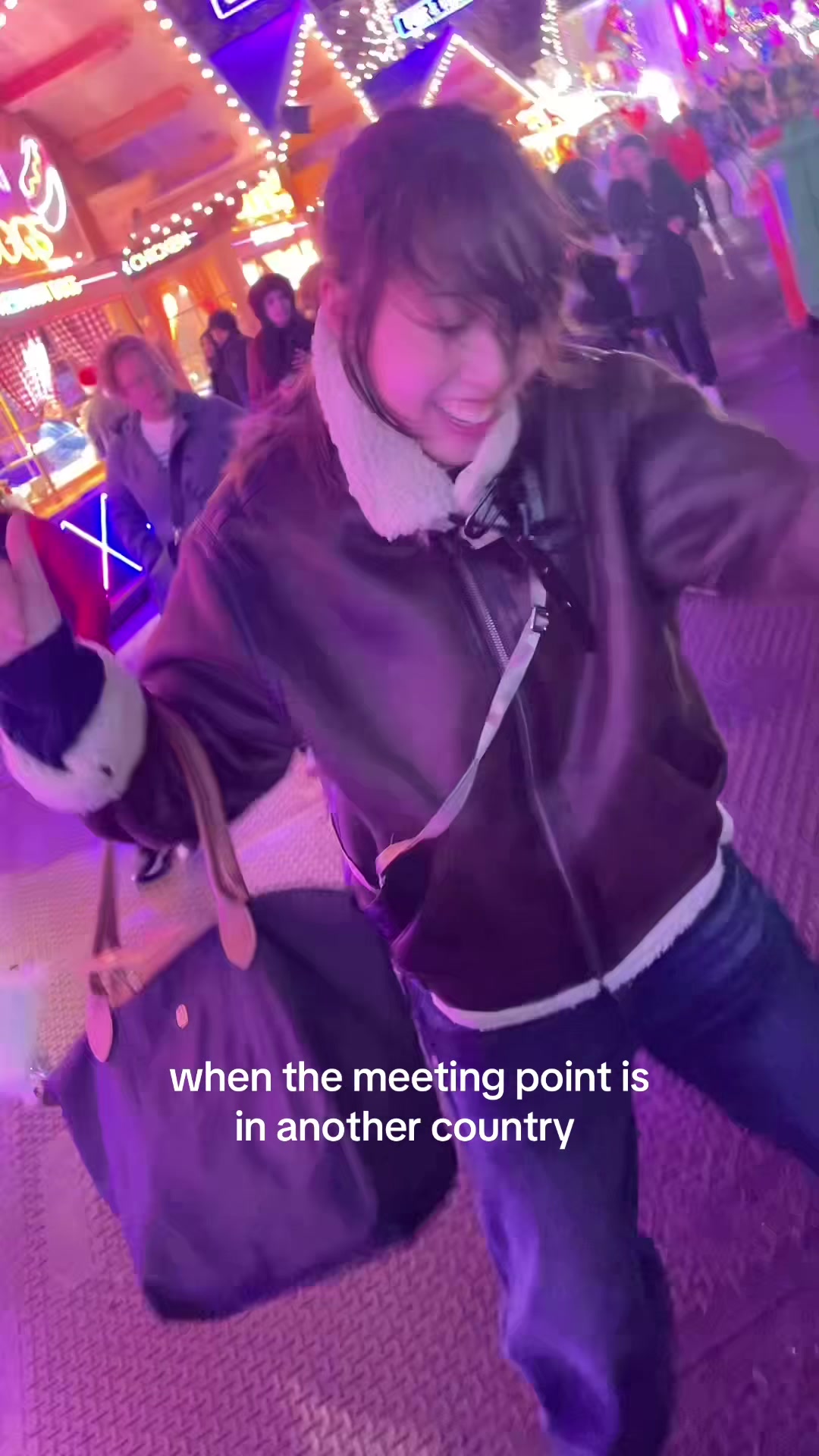@🦦