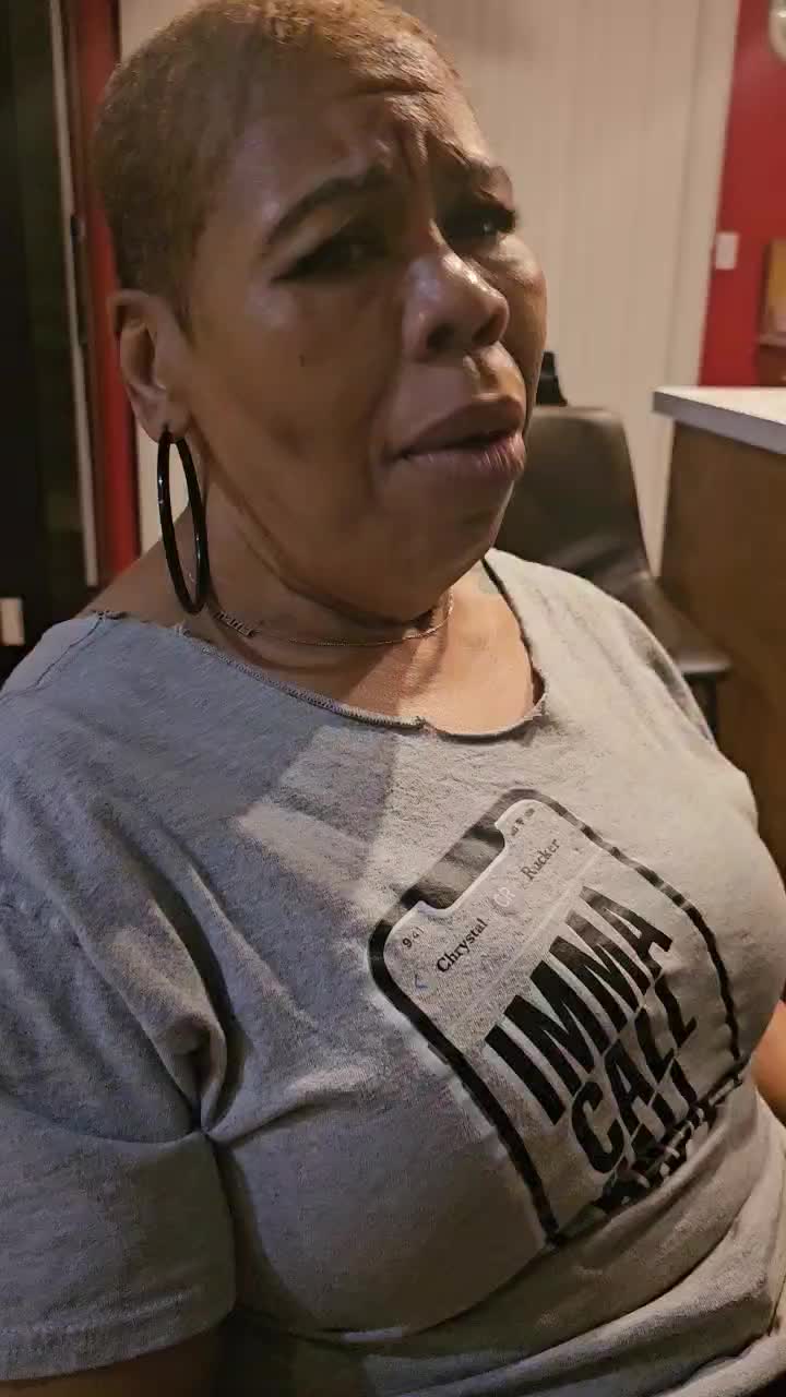 @Chrystal