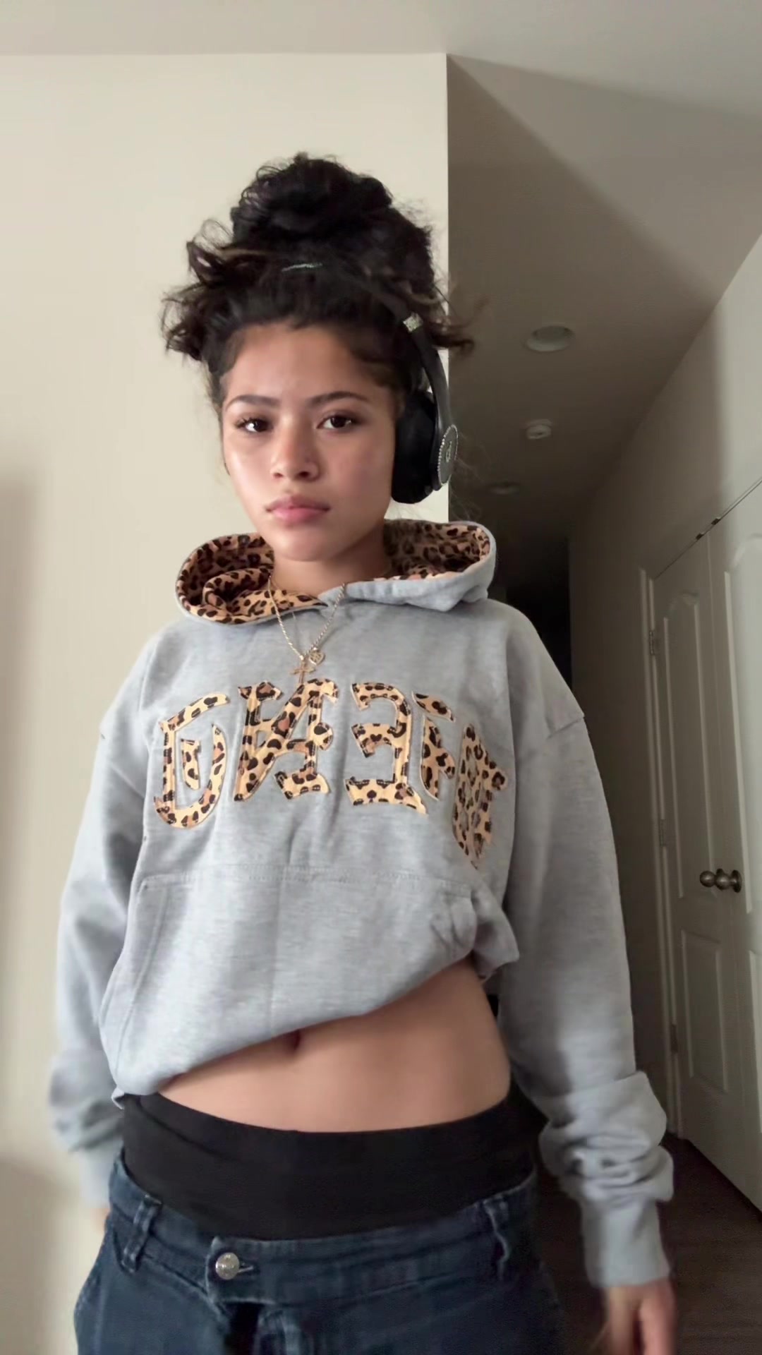 @kyana