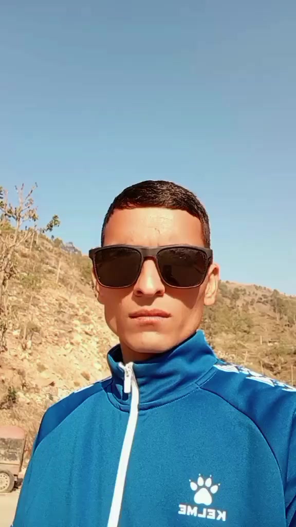 @टाेप बहादुर बुढा क्षेत्री🇳🇵