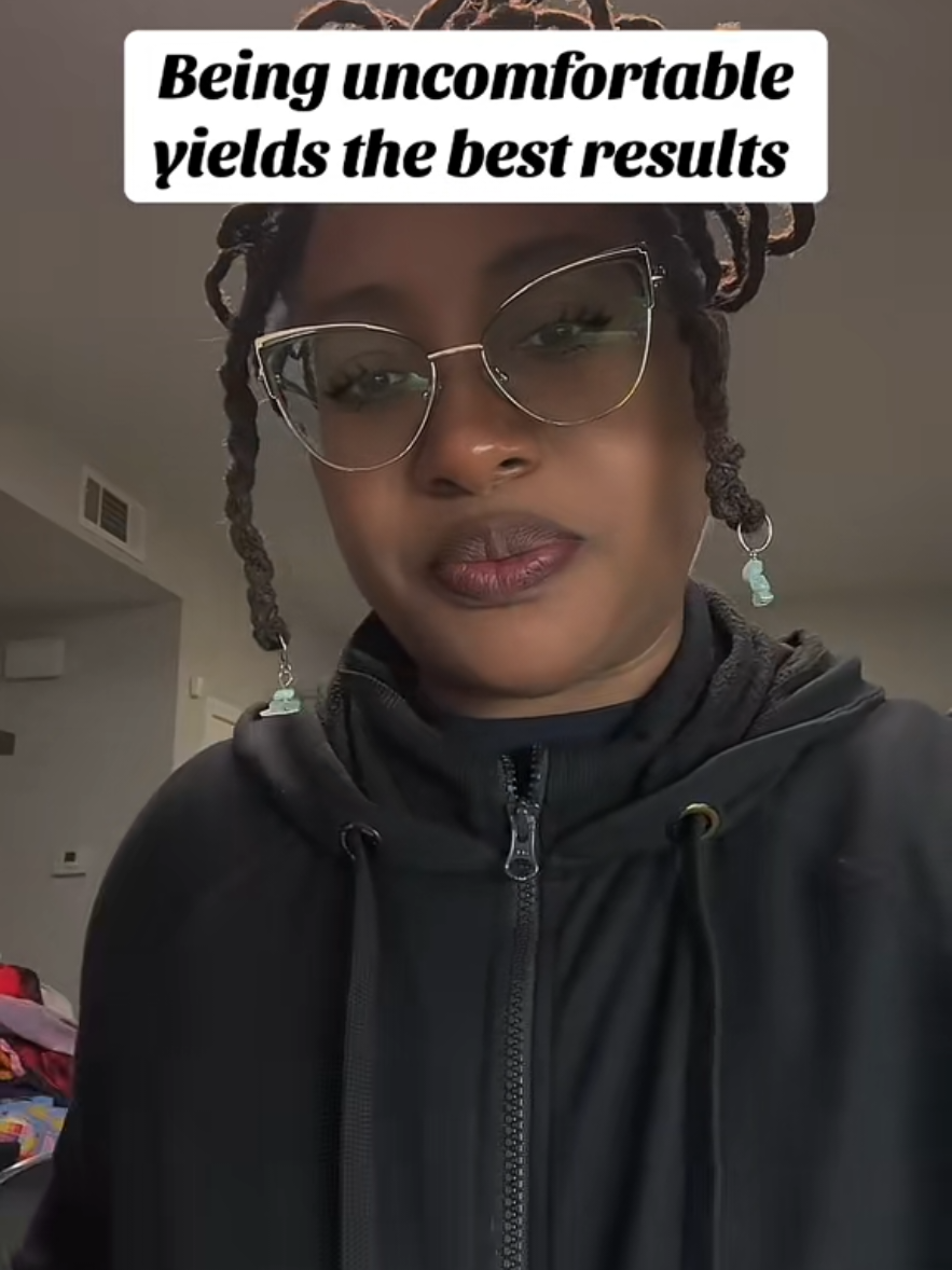 @TheJourneyofaLyfetime