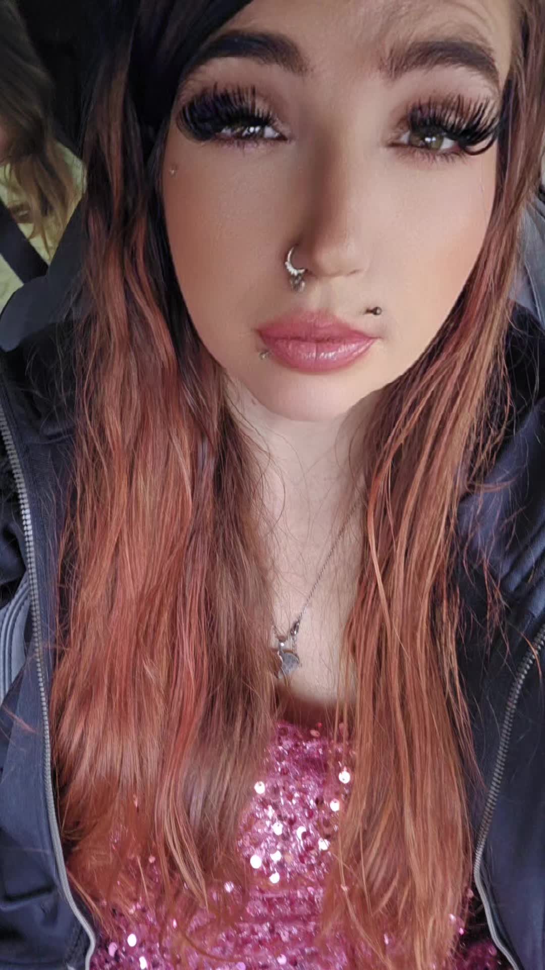 @SassySagittarius♐️💚🐺