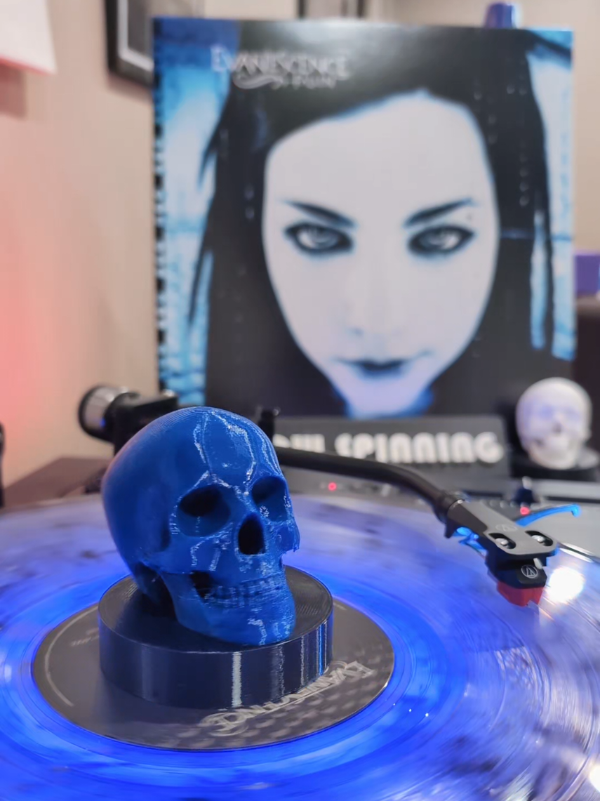 @Vinyl-N-Vibes