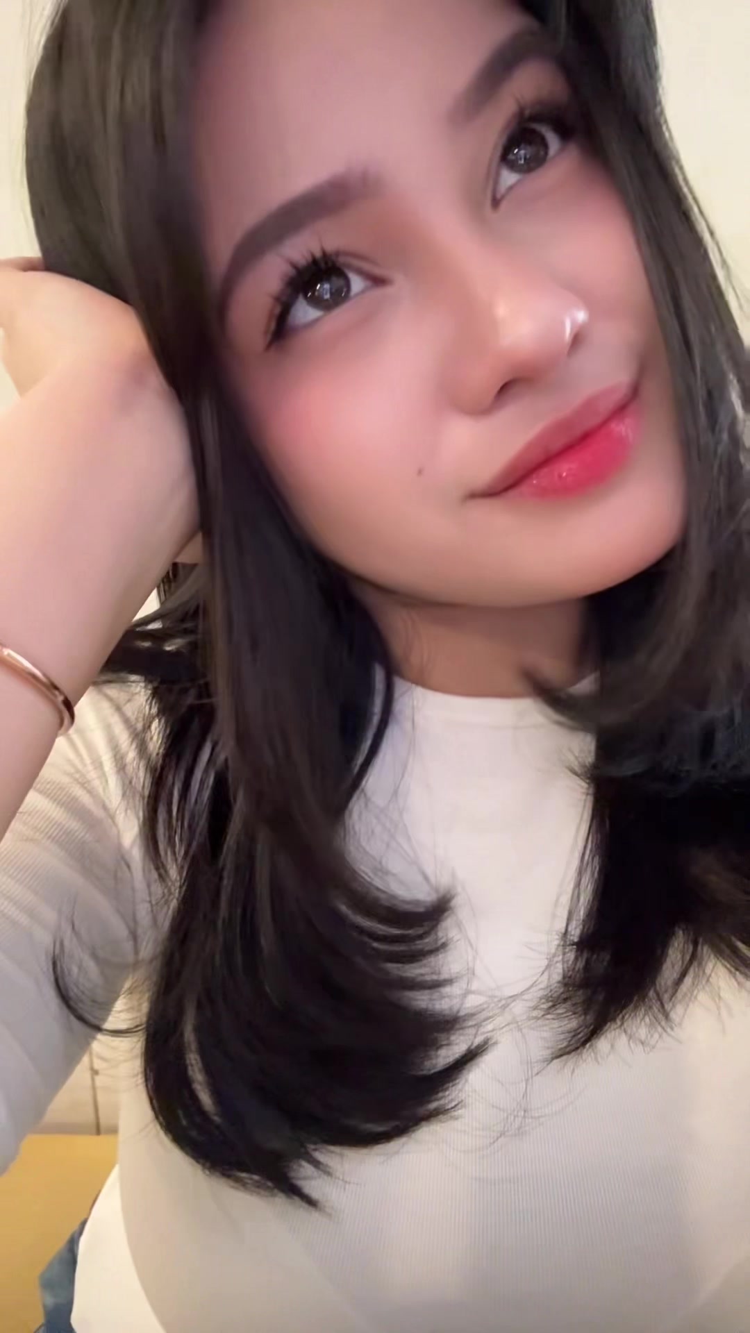 @nayla astrid