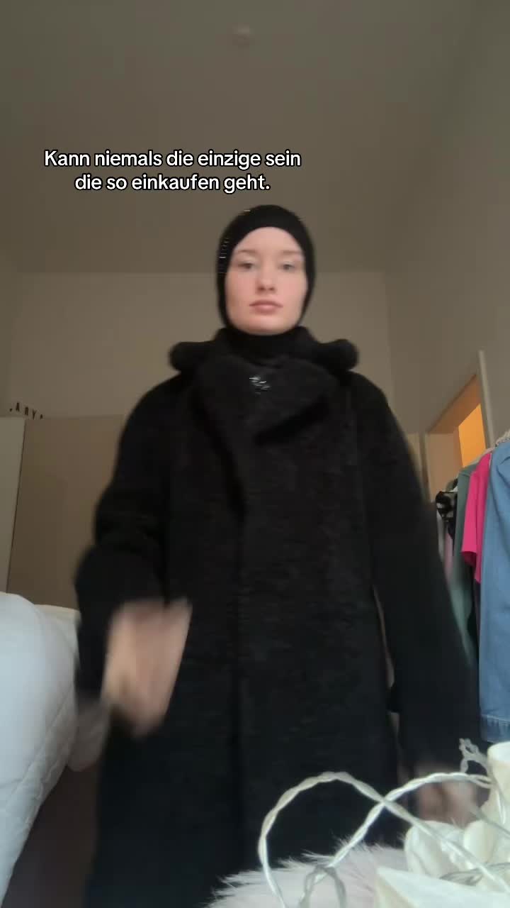 @celinn94