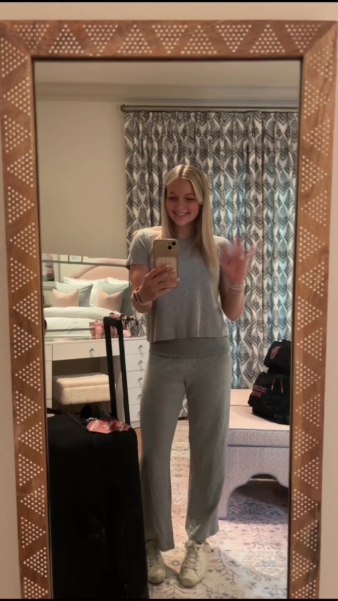 @ella!!