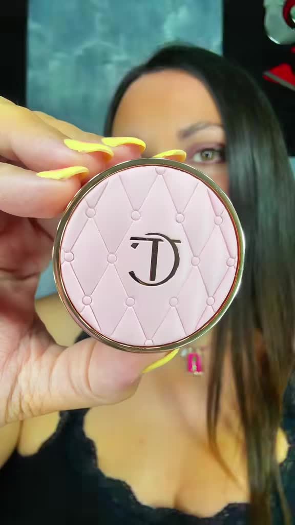 @Lolyymakeupp