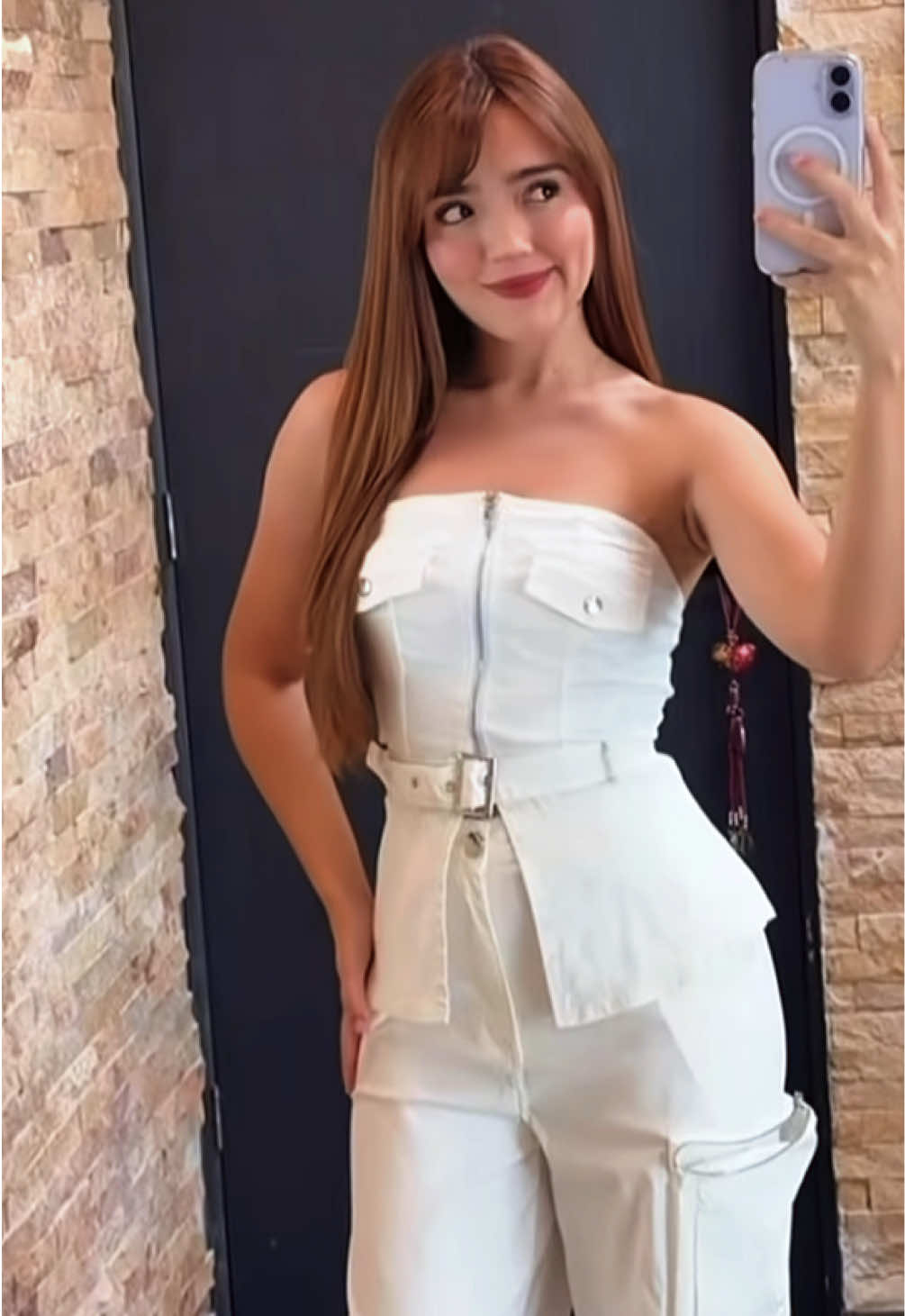 @elainearchive