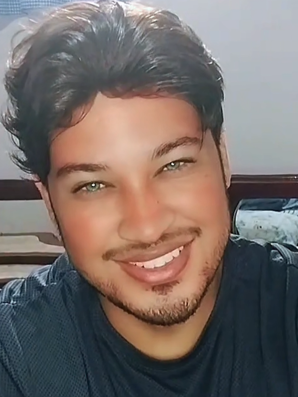 @𝕯𝖆𝖓𝖎𝖊𝖑 🫅🏻