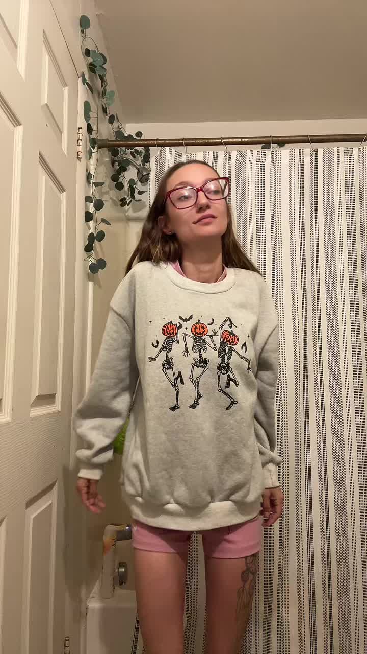 @Megan Perry