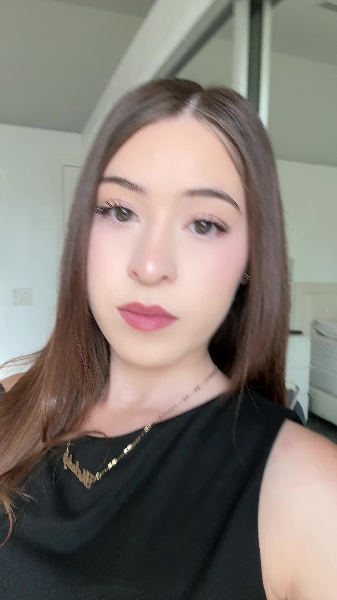 @𝒎𝒆𝒍𝒐𝒅𝒚🌷